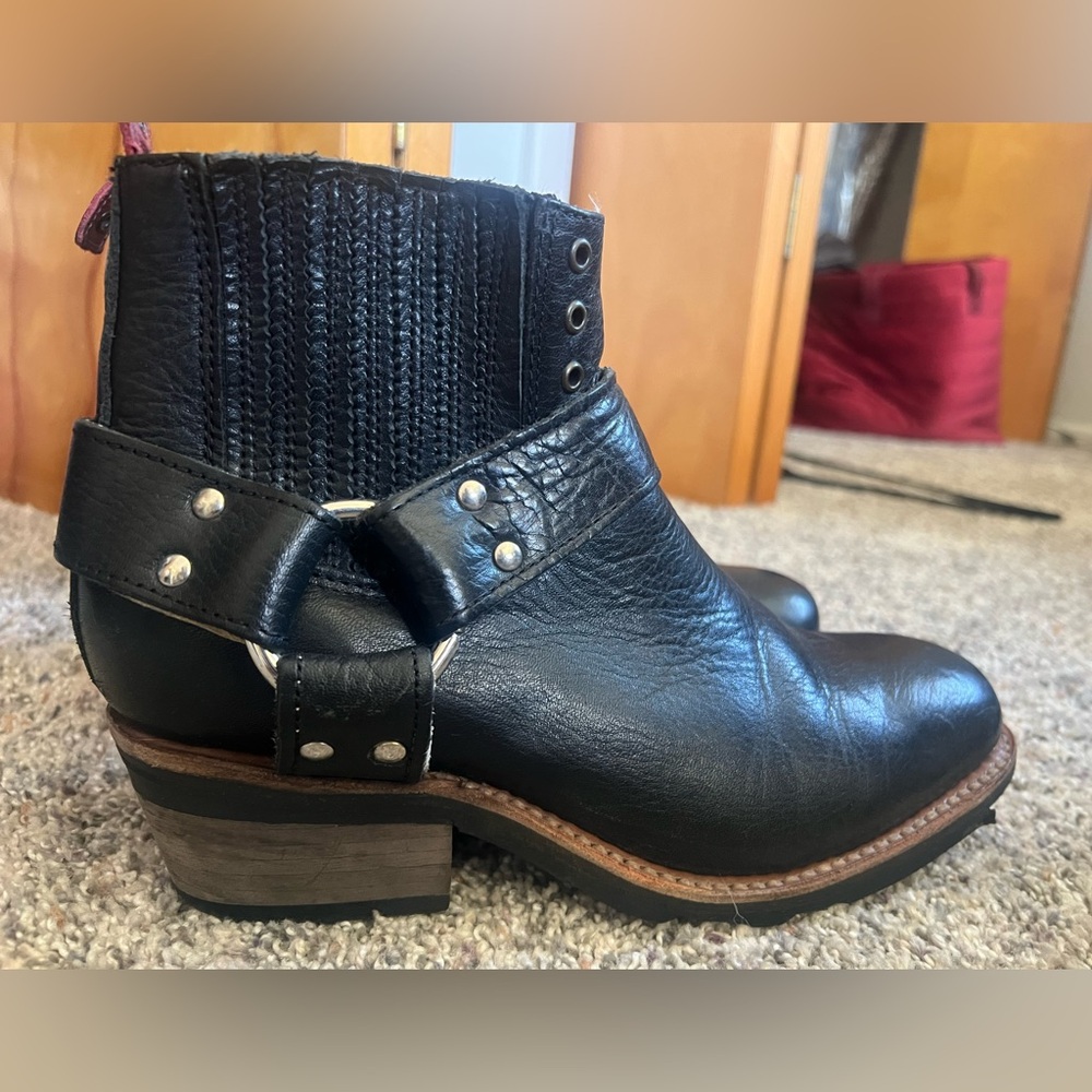 Free Bird “Whiskey” Boot Hardly Worn